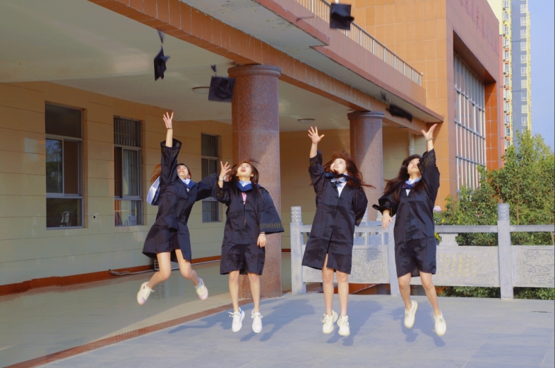 毕业合影