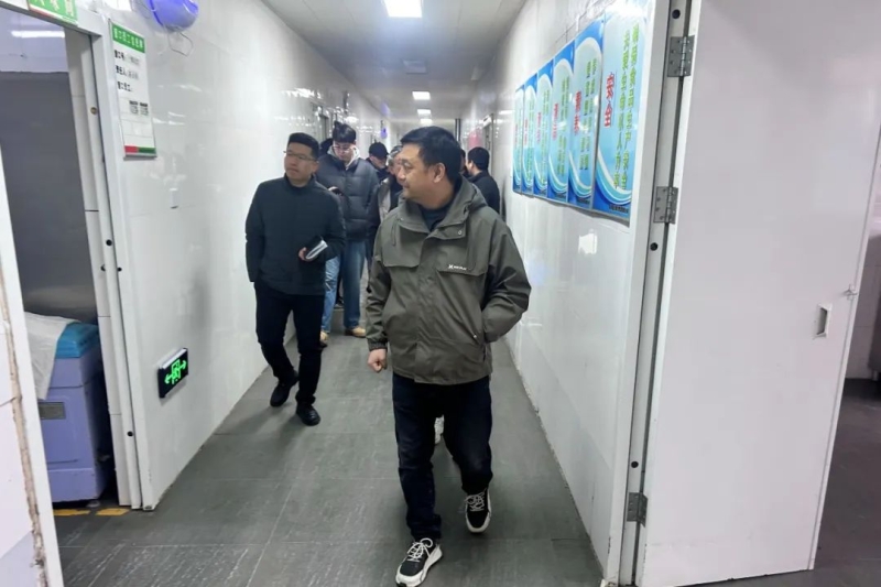 玩球开展餐厅安全大检查