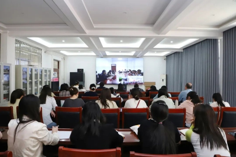 玩球召开2022级毕业生资格审查及毕业考试会议