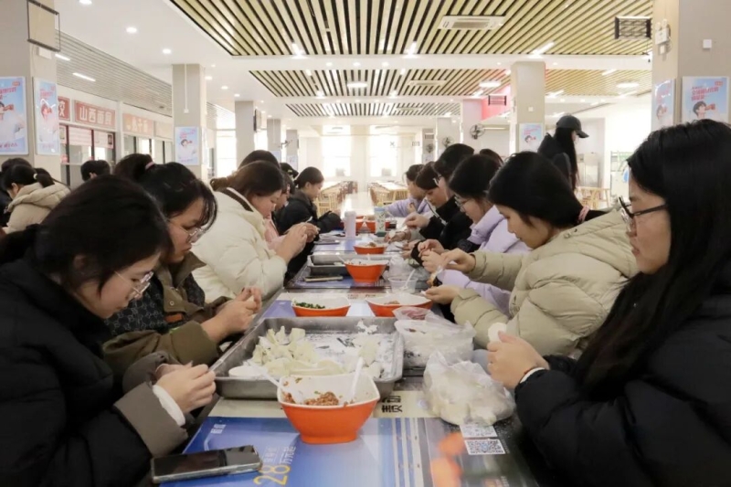 【团委】玩球学生会开展“寻味冬至，传承习俗”包饺子活动