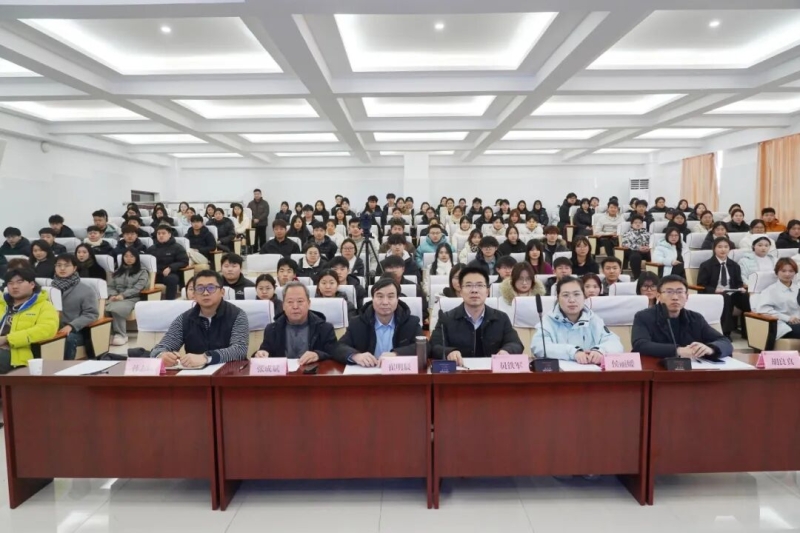 玩球成功举办第五届大学生职业规划大赛决赛