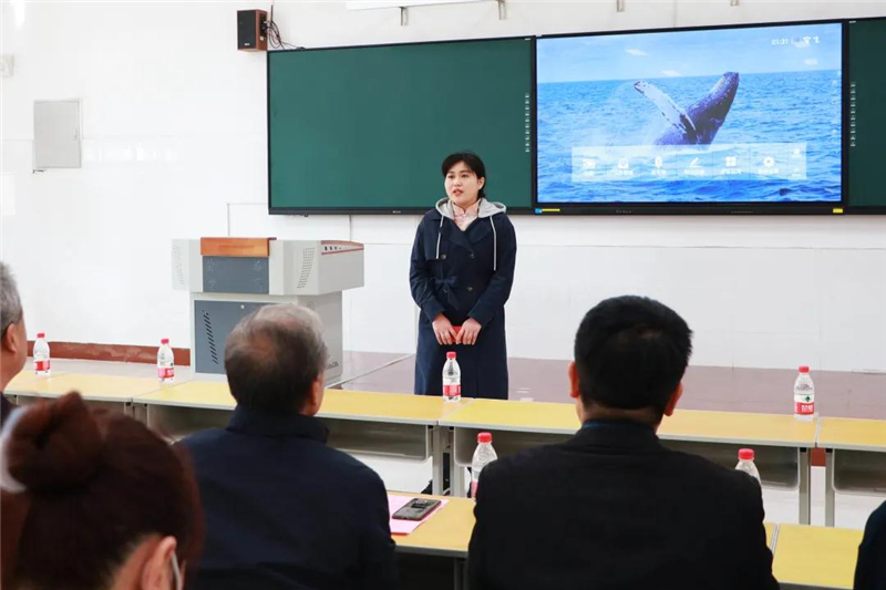 郑州市侨联、郑州市侨商会一行到玩球新密校区参观