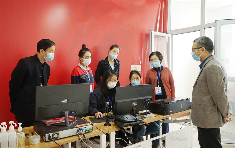 玩球平台2022年高职单招线上考试圆满完成