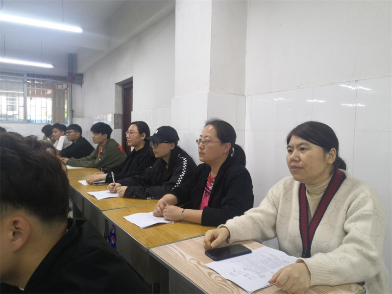 【思政部】玩球思想政治理论教学部举行优质课评选初赛
