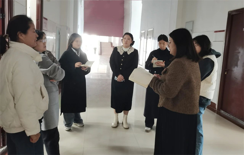 【中专部】玩球中专部组织辅导员深入宿舍开展安全大检查