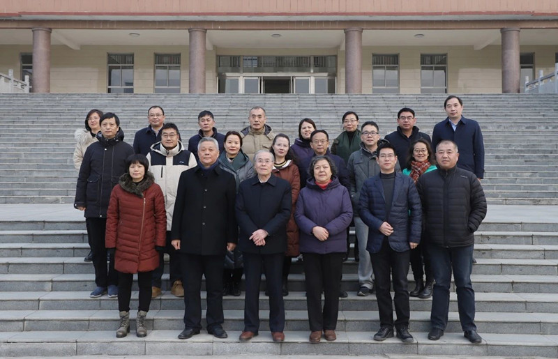 玩球召开2023年度职称评审会议