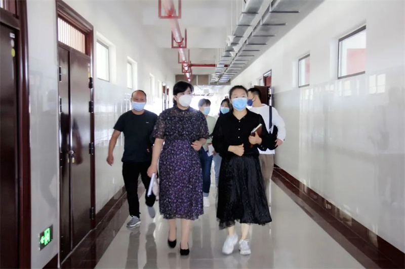 玩球新密校区开展新学期线下首日教学检查