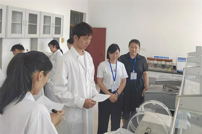 【医学技术系】玩球医学技术系举办第一届药品质量检测技能大赛